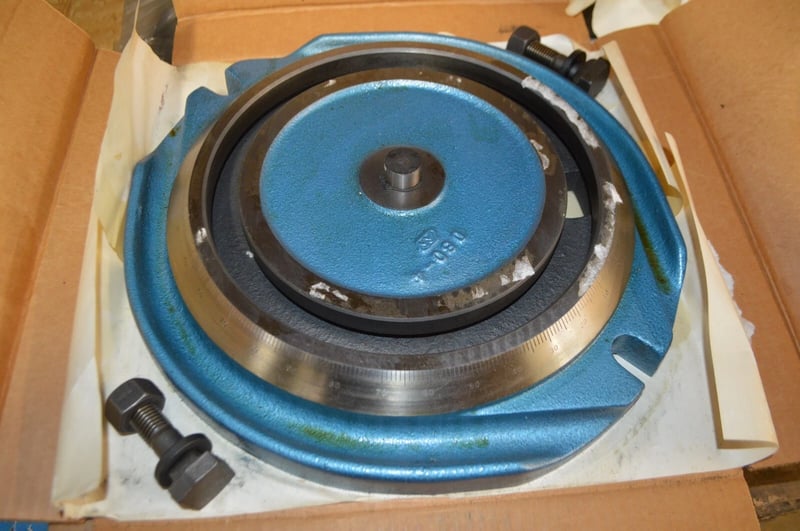 Kurt #D80-4, swivel base for 8" vises