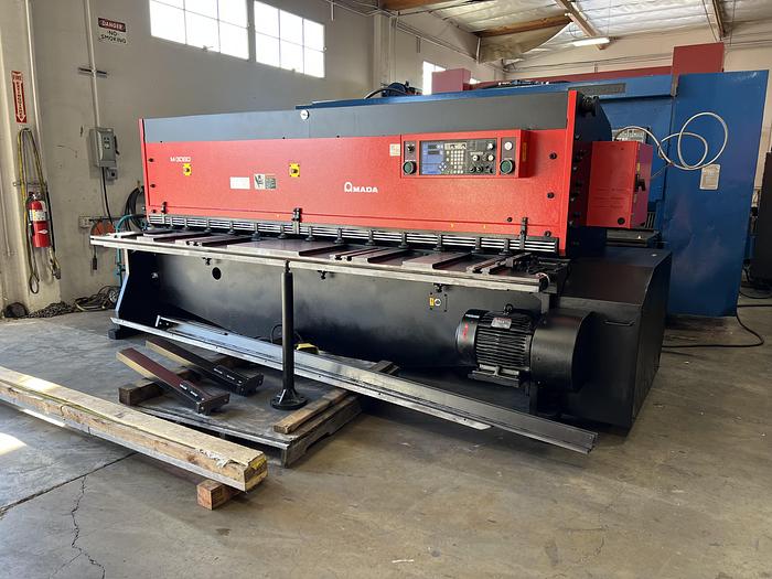 1/4" x 10' Amada #M-3060, mechnical shear, 40" BG, 60 SPM, 13 hys holddown, squaring arm, support arm, foot