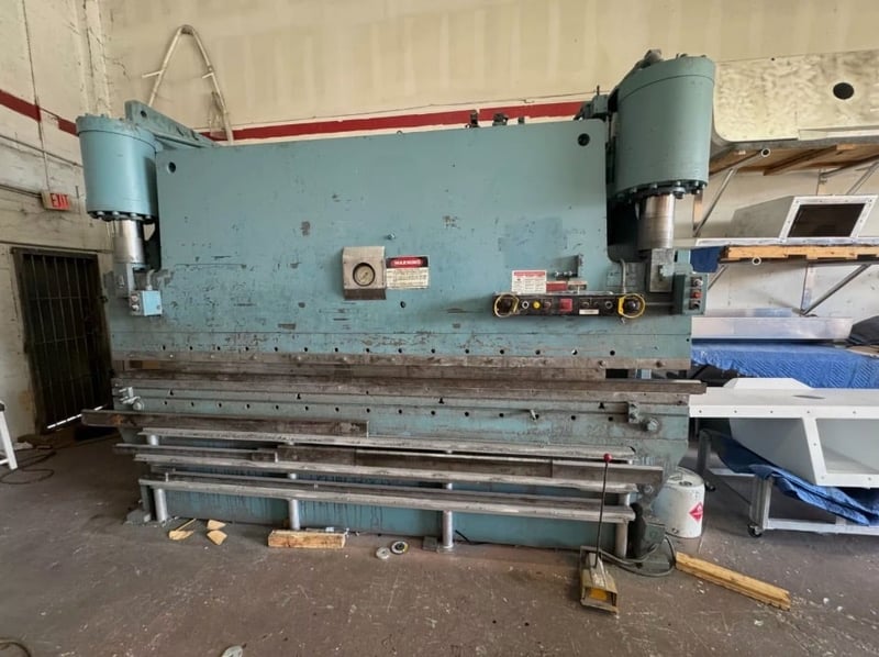 175 Ton Niagara #HBM-175-10-12 Hydraulic Press Brake, 12' overall, 126" between housing, 10" stroke, 17"