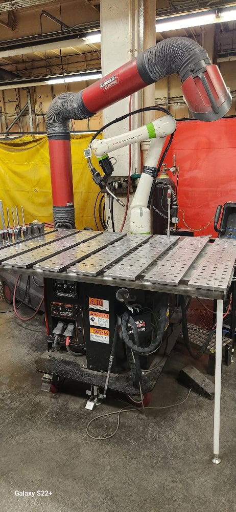 Lincoln, Fab-Pak-Cabot-Guru, robotic welding cell, 6 axis, CRX 10IA/L w/ R-30IB & ctrller, 2021