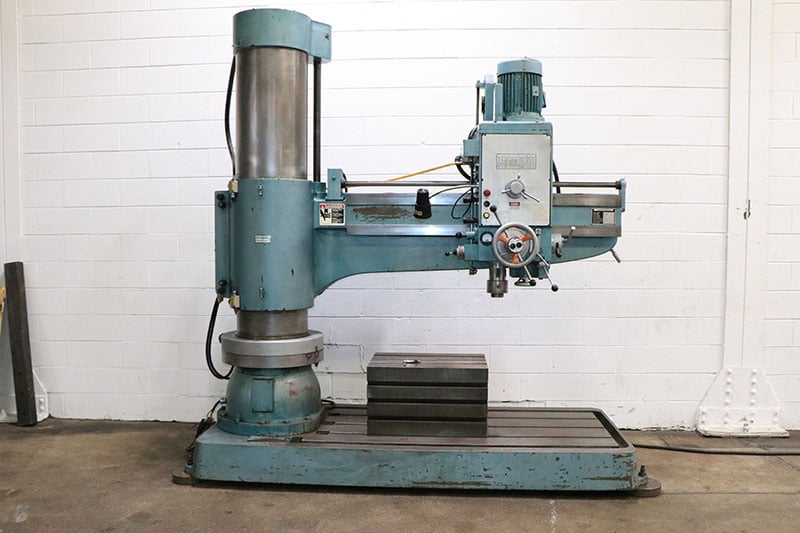 5' -17" Wilton #5216001, radial drill, 40-1920 RPM, 7.5HP, #5MT, box table, T-Slotted base, power elevation &