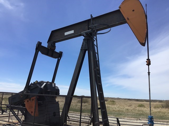 160 Lufkin #160-173-74, pump jack, 20 HP @ 870 RPM Westinghouse