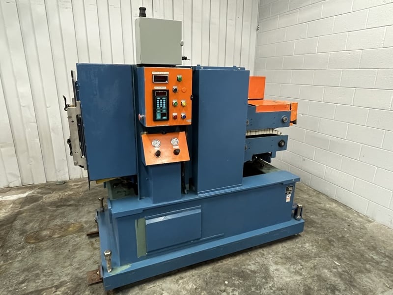 Conair #PC12-60SP, Cleated Puller, L-R operation, 12" x 60", 1-10 FPM, 460 V, 1999