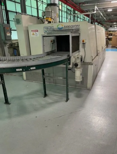 Ransohoff CAE #LeanVeyor, 15" x 24" Parts Washer with Sliding Access Doors, Chip Baskets, Belt Type Oil