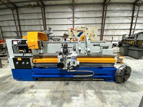 24" X 80" Summit #24X80B, 2 chucks, 2 Steady Rest, Follow Rest, QCTP, Taper, 2007, Original Paint