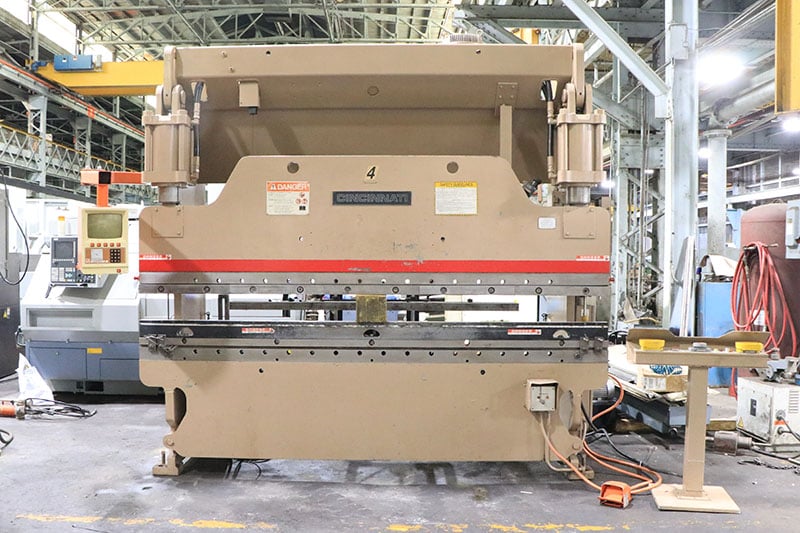 135 Ton, Cincinnati #135CB8, press brake, 120" Bed, 102" between housing, 8" stroke, 7" throat, 25 HP, 3 speed