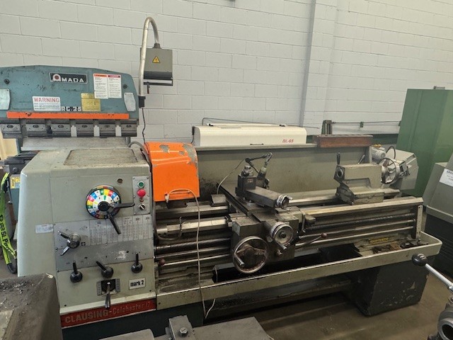 17" x 60" Clausing #Mark-II, engine lathe, 4-jaw 12" chuck, inch/metric, Trav-a-Dial, 1978