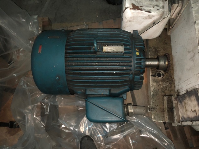 25 HP 1175 RPM Toshiba, AC Motor, Frame 324T, 6-Pole, 60 Hz, 33 Amps, 460 V