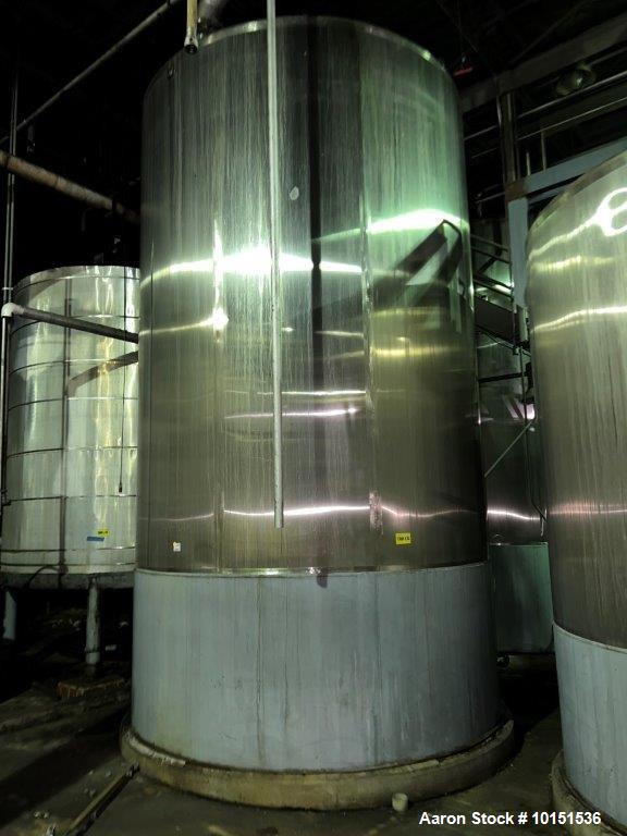 11,000 Gallon Stainless Steel Storage Tank, Dished Top & Bottom, 120" Dia x 168" straight side, 10' diameter