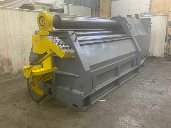 10' x 1/2" Haeusler #VRM-HY-3000x12, initial double pinch plate bending roll, 40 HP, 1968