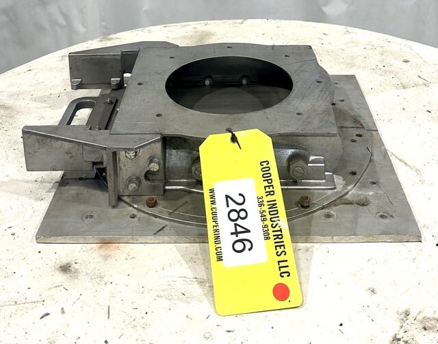8" Bush & Wilton Charlotte, Manual Knife Gate, Stainless, 4" H Inlet to Outlet
