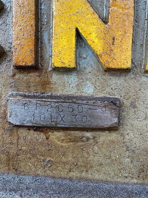 10" x 30" Cincinnati #LL, plain hydraulic cylindrical grinder, 24" x 5" x 12" grinding wheel, 7.5 HP, 1034