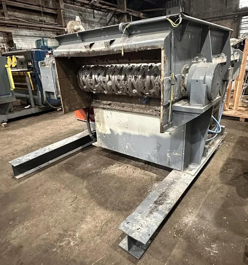 Vecoplan #RG-52/150SPK-FF, single shaft shredder, 150 HP, belt driven, 2005