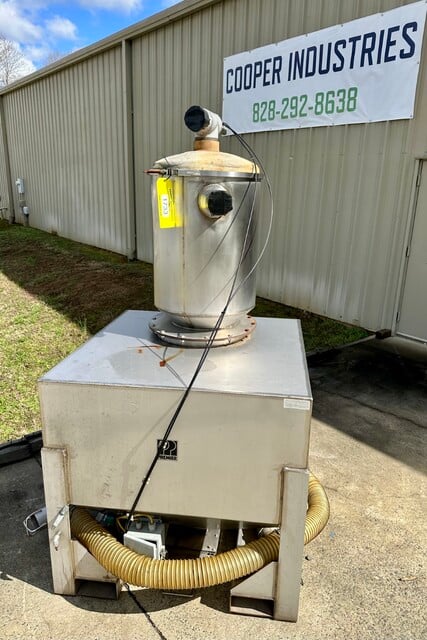 Premier Pneumatics, 32 cu.ft. Stainless portable vacuum receiver hopper with vacuum pick up & hose