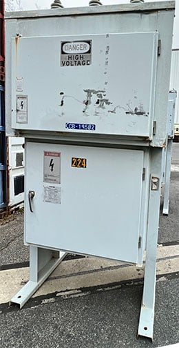 1200 Amp, SIEMENS, No. SDV, 15500 Volts, 125 CLOSE & TRIP, 240AC/250DC MOTOR