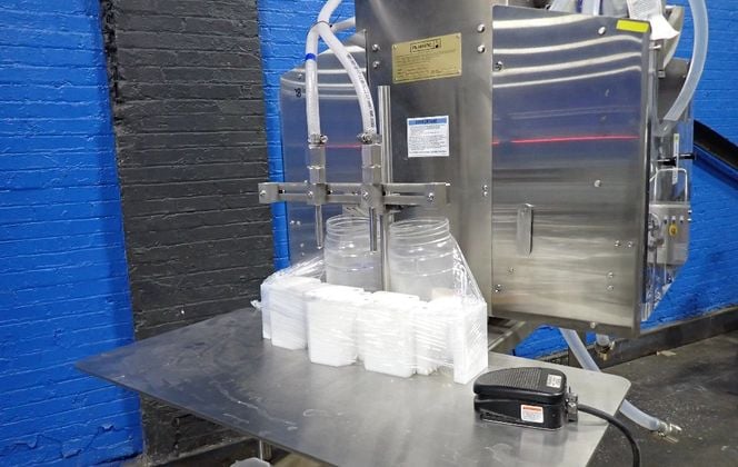 Filamatic #DAB-32-4, Piston Filling Unit, (2) Fill Heads w/Pumps, on stand, 220 V