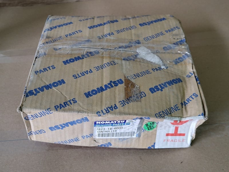 Komatsu #7823-18-6000, controller ECU, fits HD785-7 dump truck & WA800/WA900, new surplus