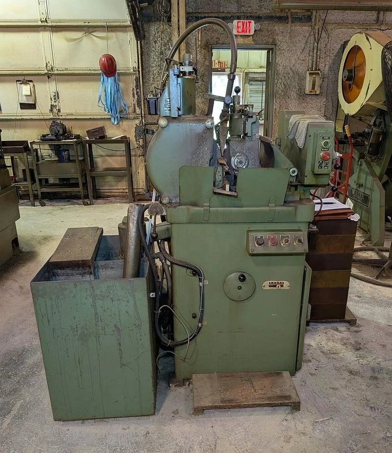 Royal Master No. TG12X4, precision centerless grinder, 1.5" capacity, 12" wheel diameter, dual hydraulic OTW