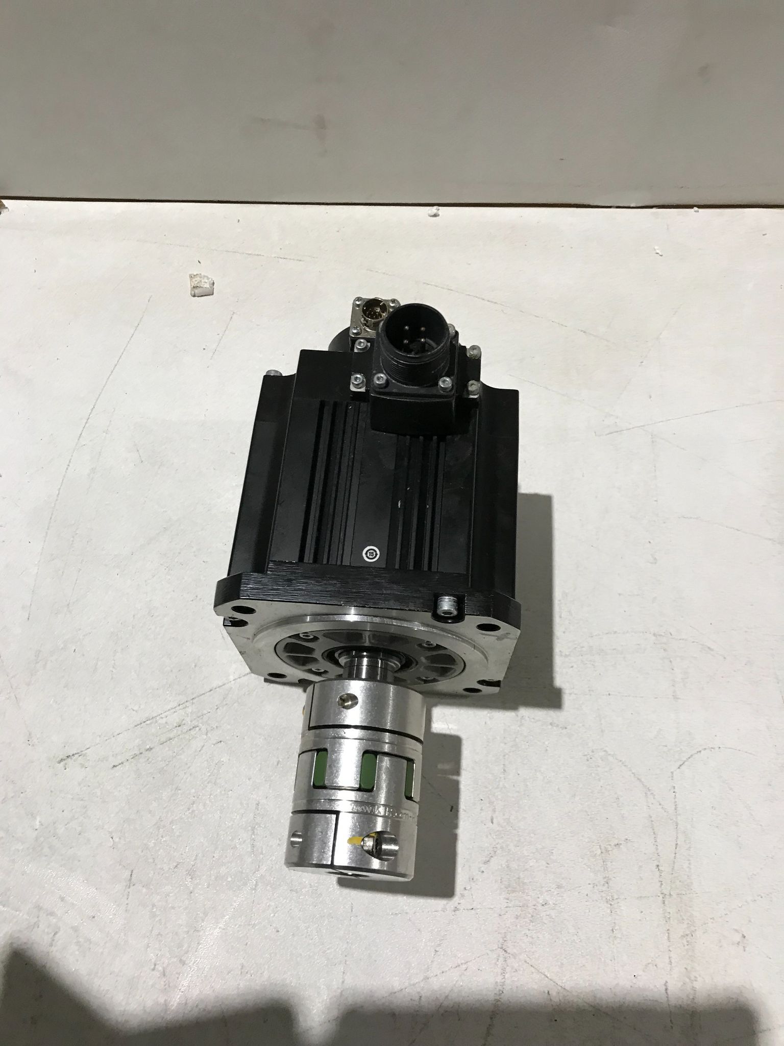1.5 KW Mitsubishi #HG154S, Servo Motor, 5.6 Amps, 3000 RPM, 179 V, no box, New