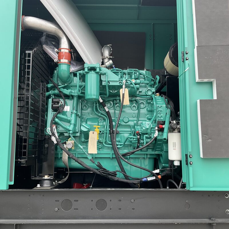 200 KW Cummins #C200D6D, diesel generator set, 120/208 Volts, 3-phase ...