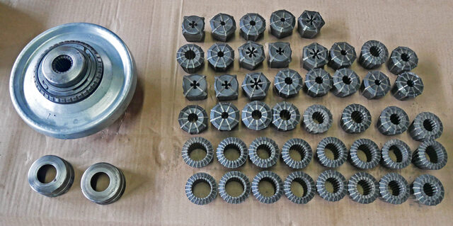 9" Jacobs, Hand Wheel Collet Chuck w/Rubber Flex Collets, Front-Mounted, D1-6 Mount w/DIN Adaptor Plate