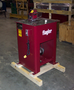 Flagler, Button Lock Punch Flanger Machine, 20-26 Gauge, 2/8" H Flange, 34-5/8" H Feed Table, 18 FPM, 0.75