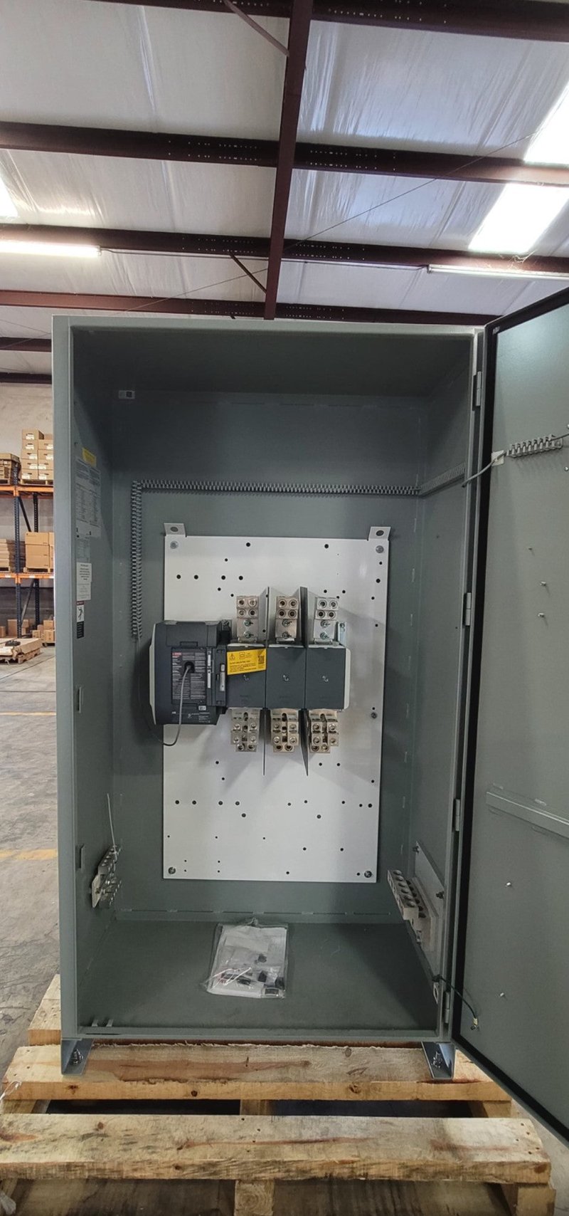 800 Amp. ABB #Zenith-ZTG, Automatic Transfer Switch, 480 Volts