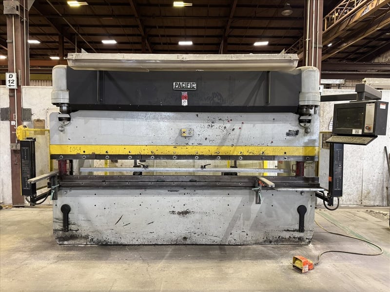 110 Ton, Pacific #J110-12, hydraulic press brake, 12' overall, 126" between housing, 10 gauge @ 12' bending
