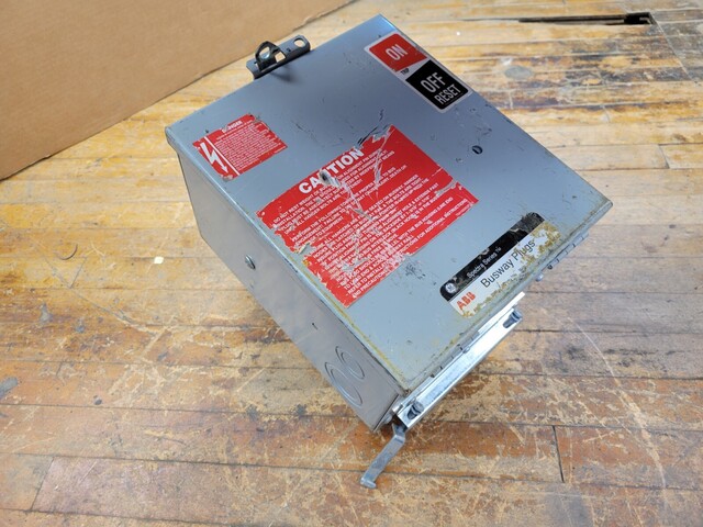 125 Amps, General Electric ABB #SB412SELGI, 600 Volts, 3 pole, 4 Wire, w/ rating, w/ SELA circuit breaker, AS