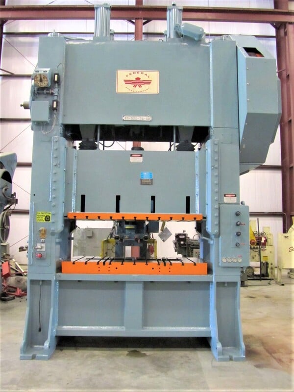 200 Ton, Federal #S2, 3" stroke, 29.5" Shut Height, 72" x36" bed, 50-170 SPM, 1985, reconditioned, video