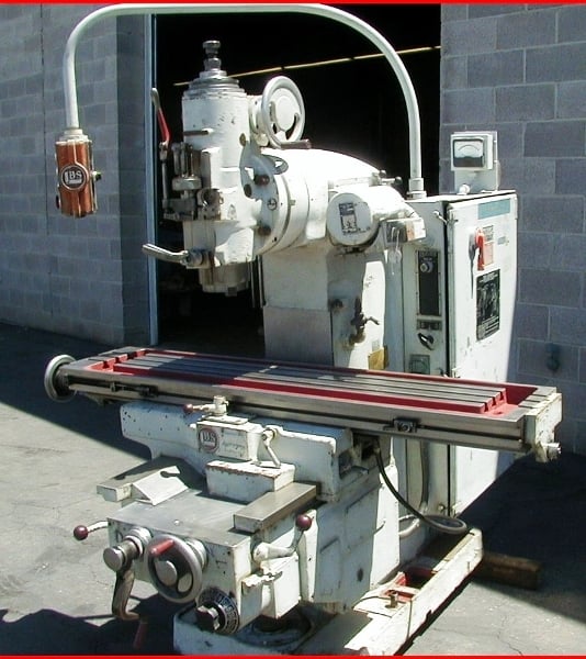 Kearney & Trecker Milwaukee 2D Vertical Rotary-Head Mill Auto-Feed Quill  *VIDEO*