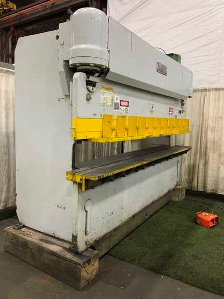 135 Ton, Pacific #J135-12, hydraulic press brake, 12' overall, 125" between housing, 10" stroke, 7" throat