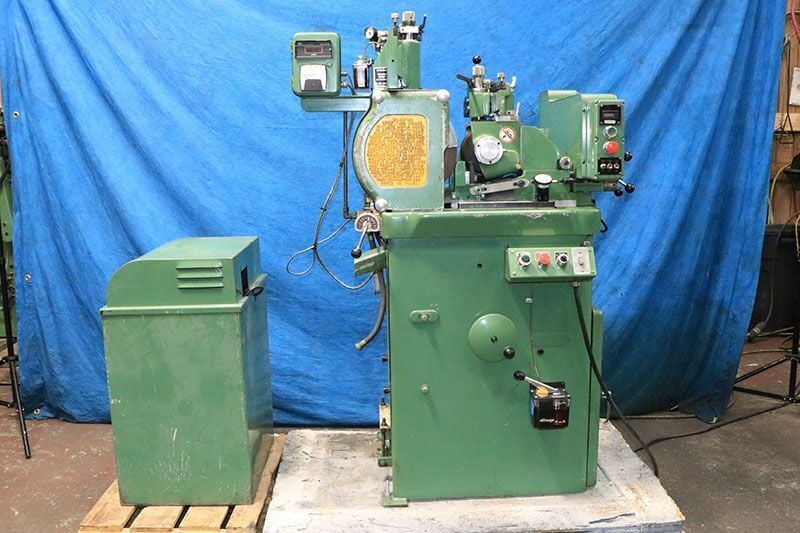 Royal Master No. TG12X4, centerless grinder with automatic cycle option