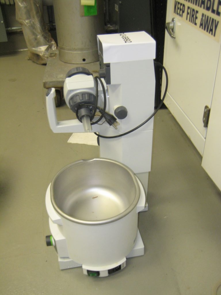 Buchi #R-200, Rotavapor, Body & Heating Bath, 3 liter Flask Evaporation capacity