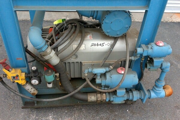 117 CFM, Busch, Vacuum Pump, w/TMP Press, 300 m3/hr., 0.5 torr, 175 CFM @ 0.1 mbar, 7.5 HP, 1500 RPM