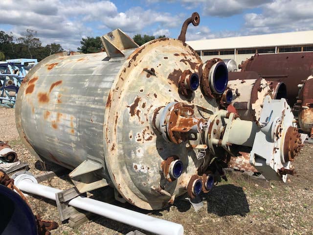 1000 gallon De Dietrich, Glass Lined Reactor, 3008 Glass, 5.25' diameter x 5.9' straight side, 100 psi/FV @