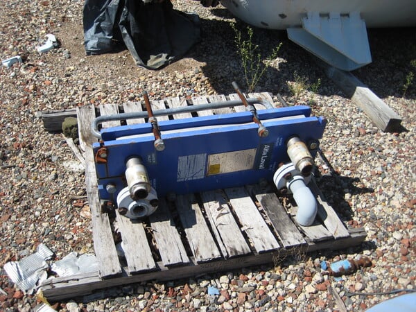 16 sq.ft., Alfa-Laval #M6-MWFC, Plate Heat Exchanger, 150 psi @ 220°F, 2001