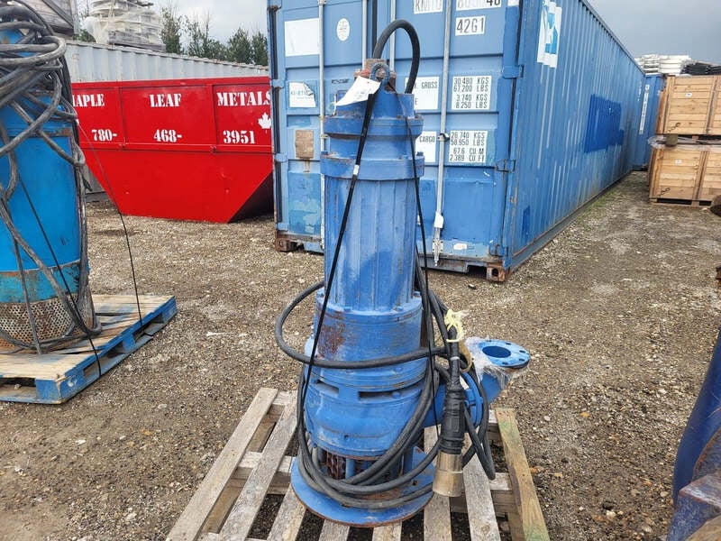 300 GPM @ 40' TDH, GPM #SBLH4S15-6T5, heavy duty submersible low head slurry pump, 15 HP