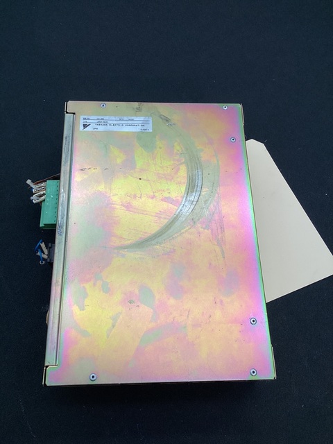 Yaskawa #JZRCR-XSU02 servo drive controller used