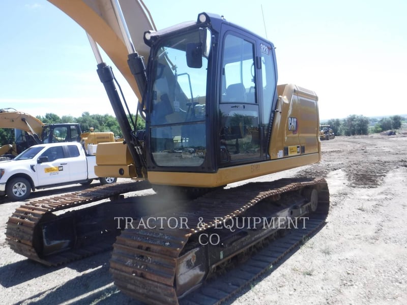 Caterpillar 323, Crawler Excavator, 2571 hours, S/N: RAZ30142, 2023
