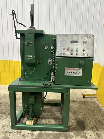 2" x 24" Mitts & Merrill #K2024, hydraulic keyseater, 1996
