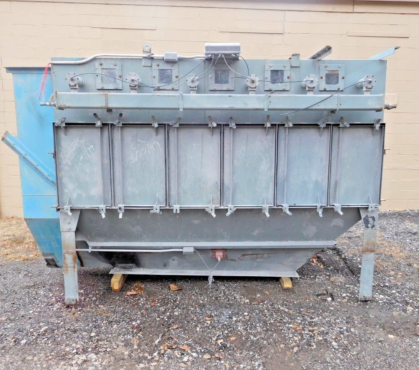 9600 cfm Wheelabrator #46-MPF-D/C, dust collector, 24 filter element