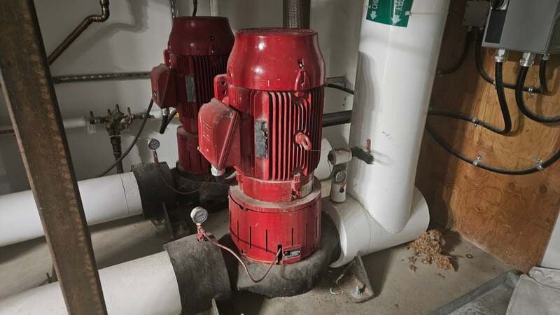 800 GPM @ 100' TDH, Bell & Gossett #E80SC-SSF, split coup0led vertical in-line centrifugal pump, 40 HP, 2018