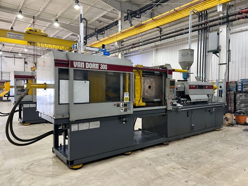 300 Ton, 30 oz., Van Dorn #300HT30, injection molding machine, 25" x 25" tie bar, 38" daylight, Pathfinder