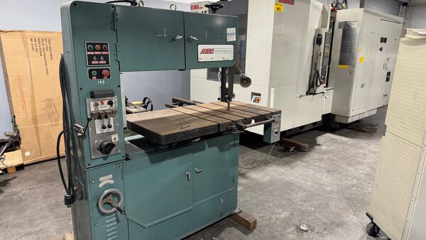 39" x 12" MSC #952467, Vertical Bandsaw, 14" stroke, 1" x 183-1/2" blade, 1378 FPM, 220 V., power feed table