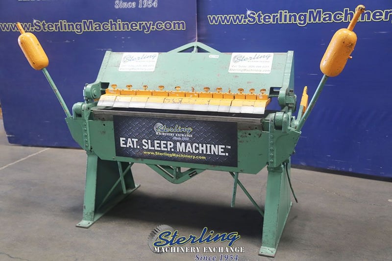 12 gauge x 4' Chicago #BPO-412-6, heavy duty finger brake, 2 counter weights
