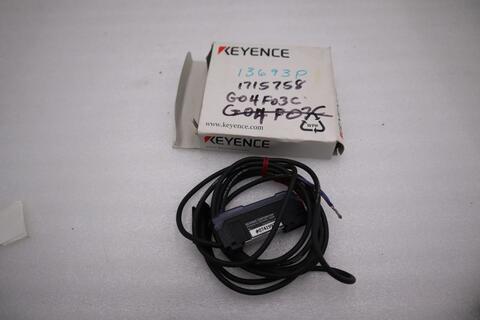 NEW OPEN BOX Keyence FS-V21RP Fiber Optic Sensor Amplifier STK H1314A
