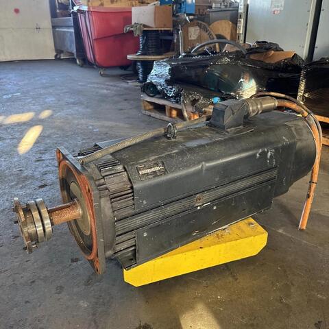 Rexroth R911309391 Servo Induction Motor MAD130D-0100-SA-S0-BQ1-35-N1 #HP130