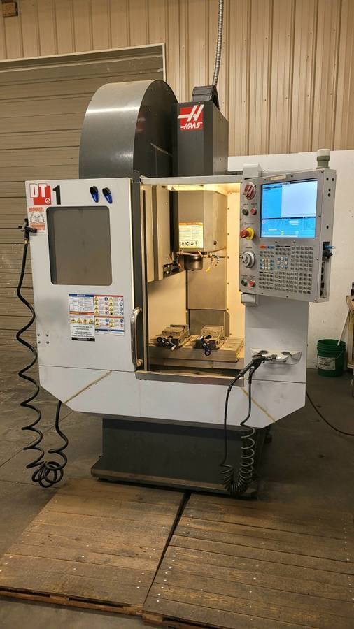 Haas #DT-1, CNC Vertical Machining Center, 3-Axis, 20" X, 16" Y, 15.5" Z, 15" x 26" Table, 15 HP, 15000 RPM