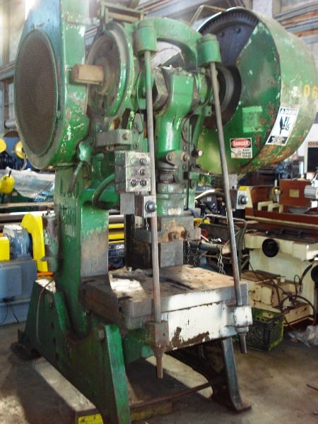80 Ton, l & J #80, 26" x 36" bed, 6" stroke, 14" Shut Height, 5 HP, 3" bolster, air clutch